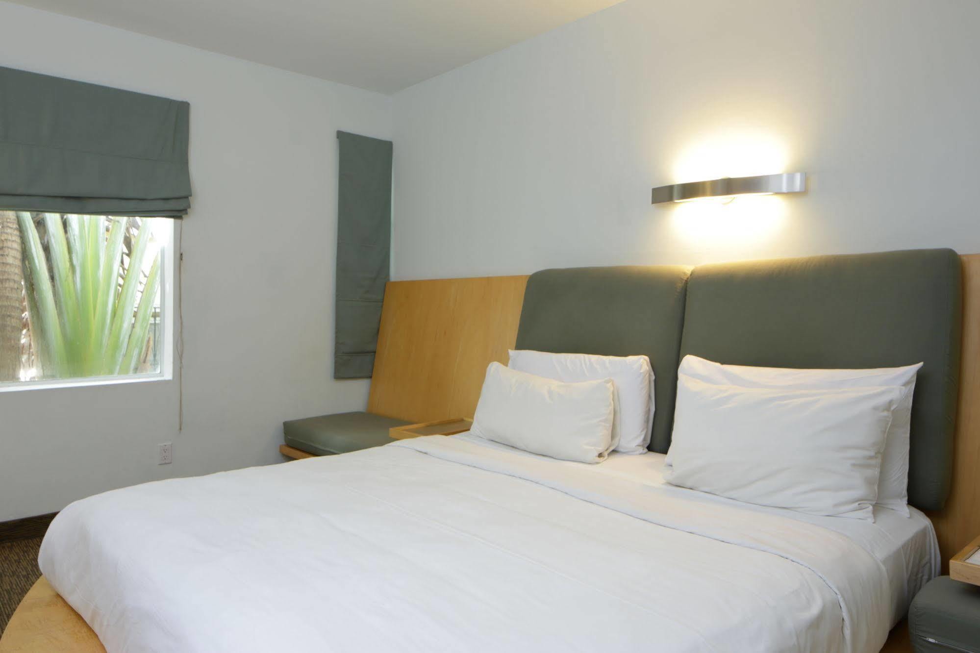 Hotel St Augustine Μαϊάμι Μπιτς Εξωτερικό φωτογραφία